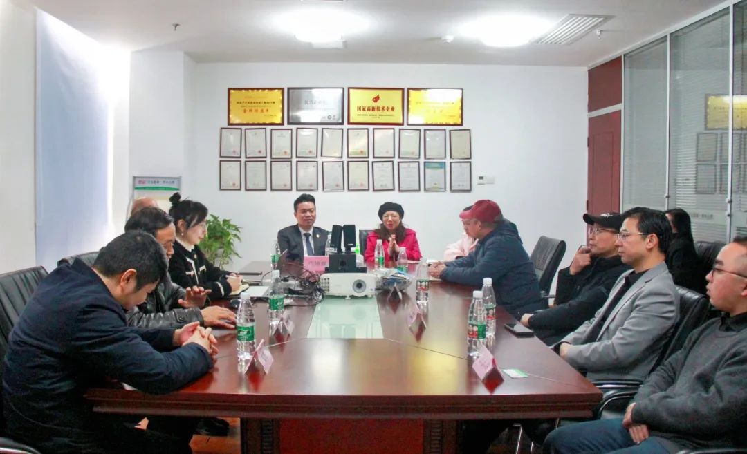湖南省商標(biāo)品牌協(xié)會會長朱增輝一行走訪湖南沃克能源科技有限公司